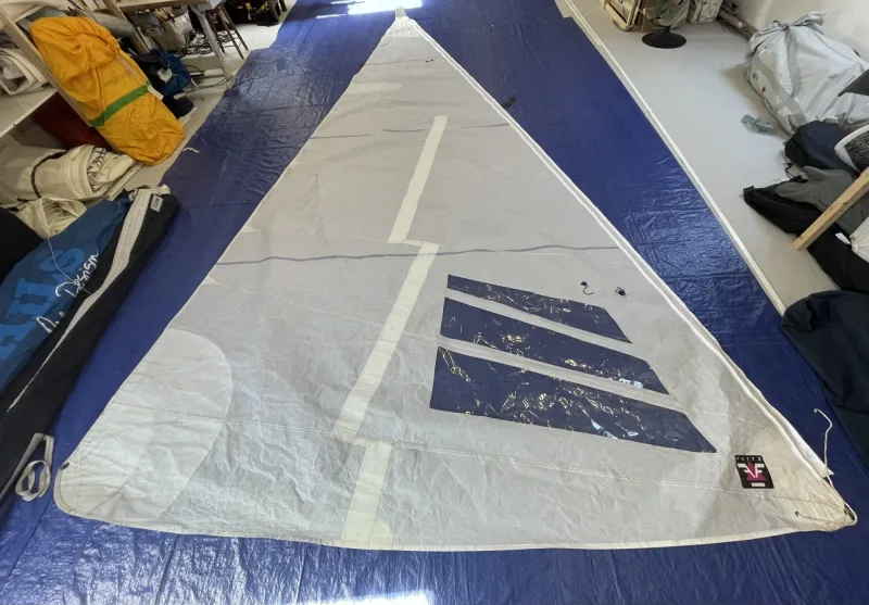 Genua/Dragon – 650 x 610 x 350